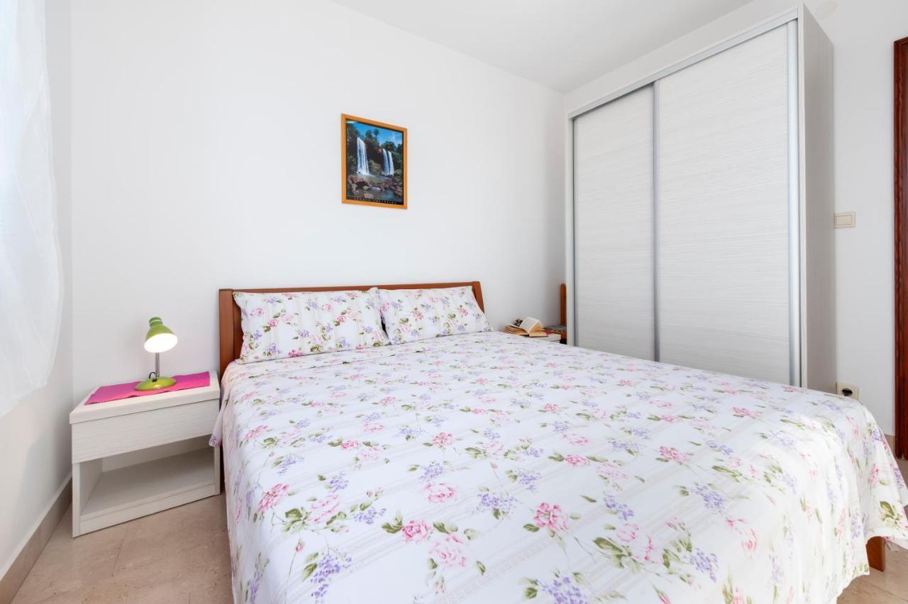 Guesthouse Santin Ровінь Екстер'єр фото