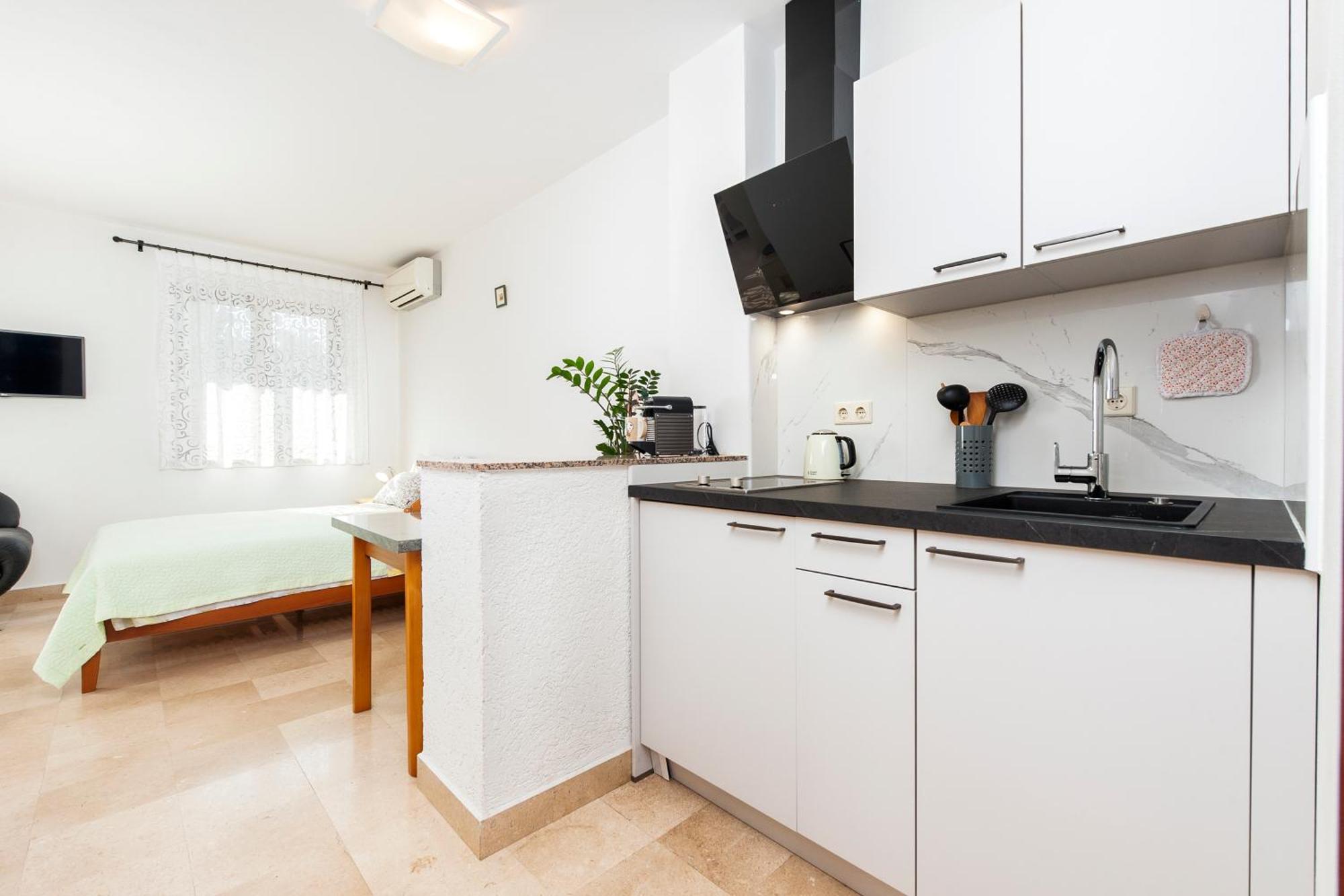 Guesthouse Santin Ровінь Екстер'єр фото